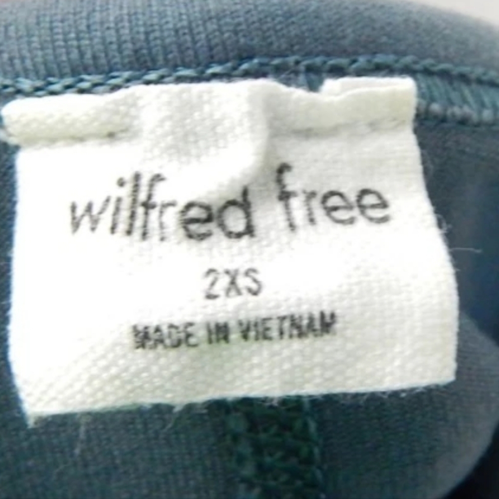 Wilfred Free Freestyle 7" Romper - Picture 3 of 4